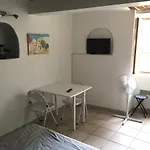 Des Templiers Apartment Hyères