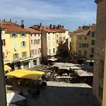 Apartment Des Templiers