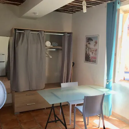 Studios Des Templiers Apartment Hyeres